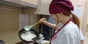 В Анисимовском ресурсном центре девочки занимались кулинарией